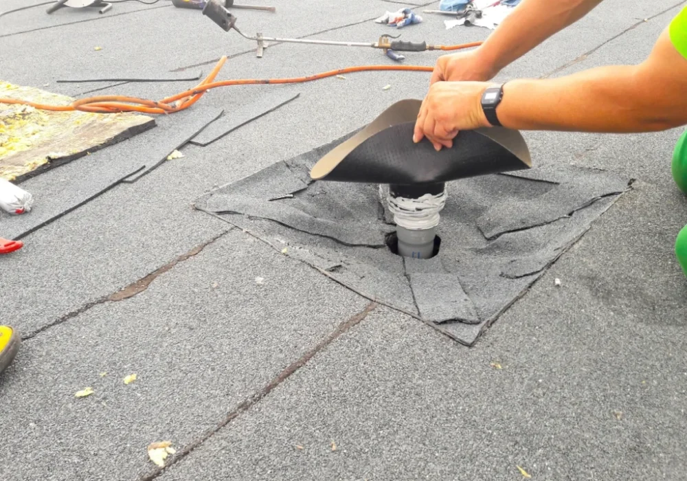 commercial-roof-leak-solution-1024x768